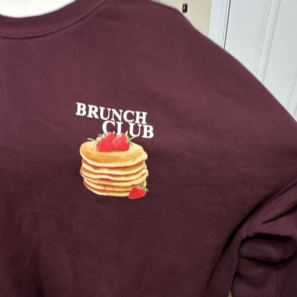 Wild Fable Unisex 2XL Burgundy Crewneck Pullover Sweatshirt Brunch Club Graphic - Picture 2 of 12